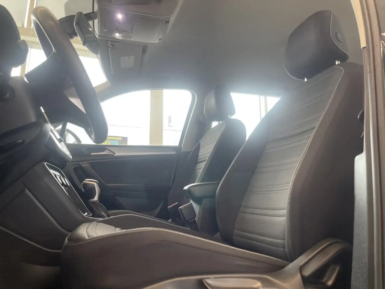 Volkswagen Tiguan снимка Volkswagen Tiguan