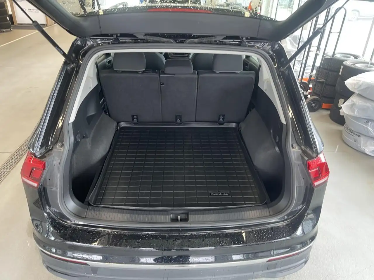 Volkswagen Tiguan снимка Volkswagen Tiguan