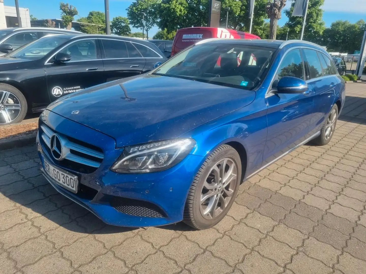 Mercedes-Benz C 180 T CGI Avantgarde/Automatik /PANORMA/LEDER Bleu - 1