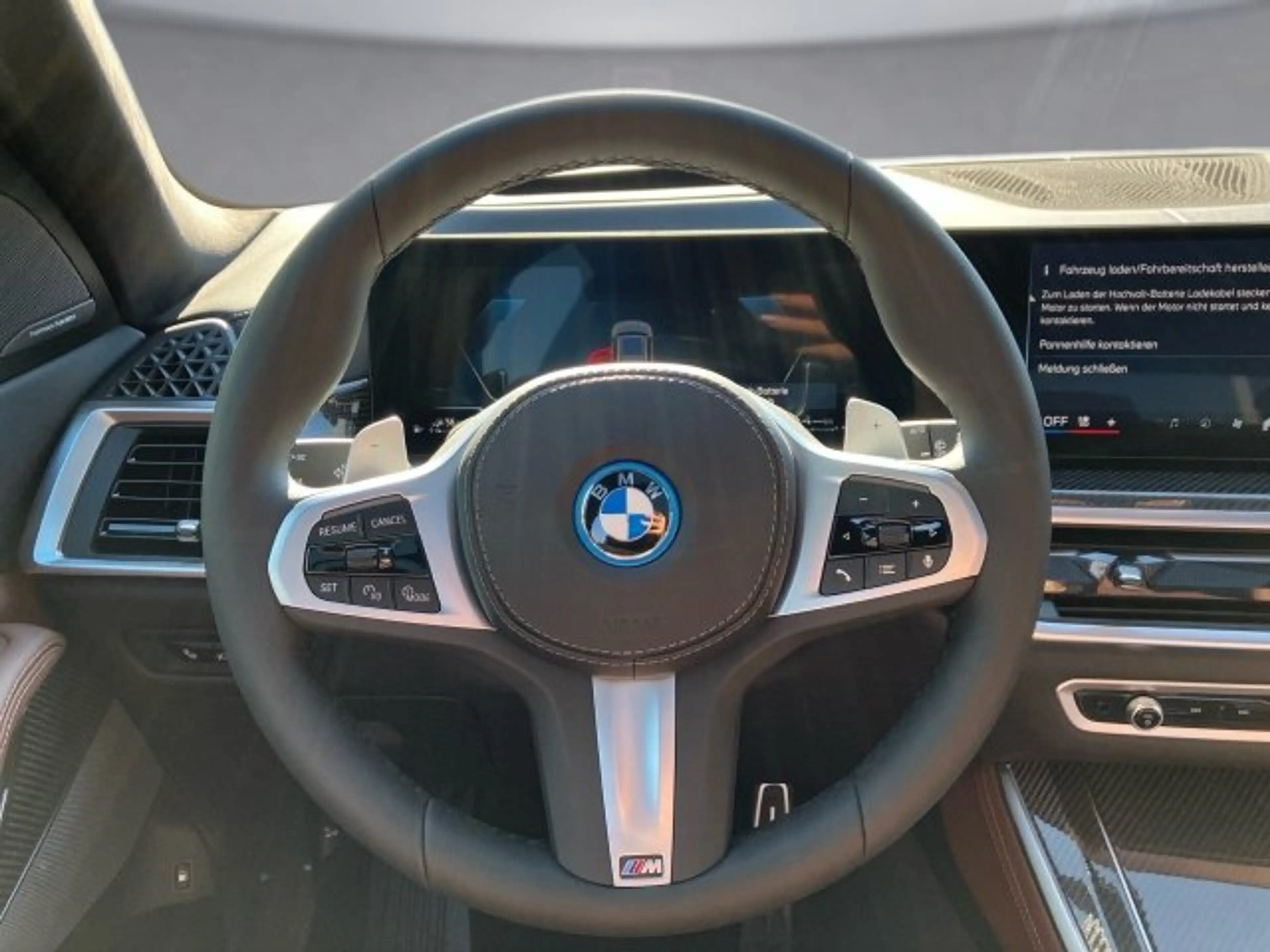 BMW X5 xDrive50e G05 XB1 — photo 10