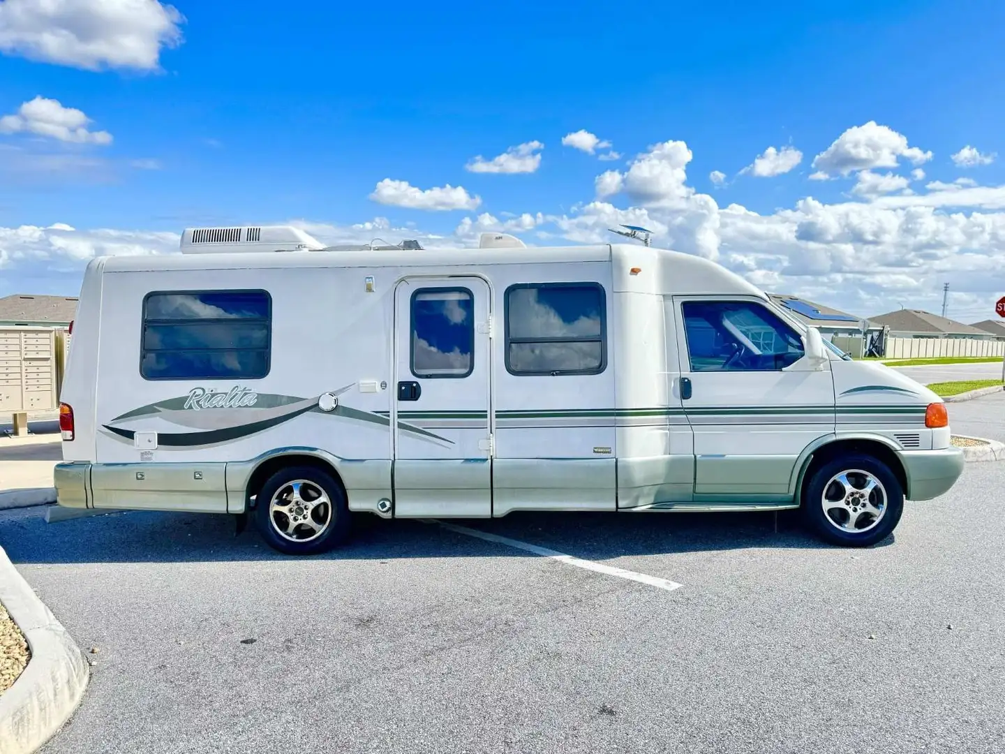 Volkswagen T4 California Rialta Winnebago - 2