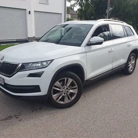 Skoda Kodiaq 1.4 TSI Style 4x4 LED 120'km el Sitze