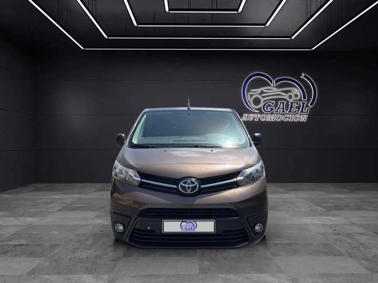 Toyota Proace FAMILY COMPACT 16D 115 CV 5P MID Marrón - 2
