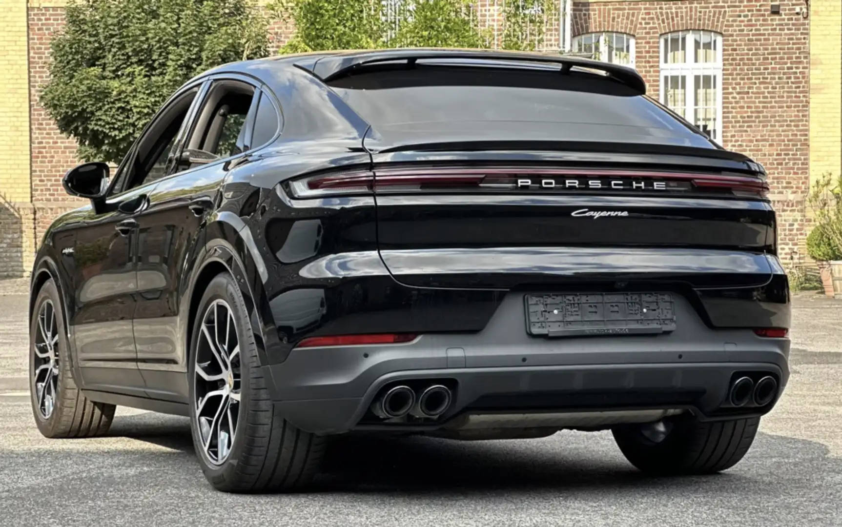 Porsche Cayenne Coupé E-Hybrid Aut. Noir - 1