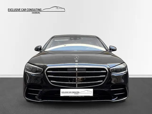 Mercedes-Benz S 500 view 2