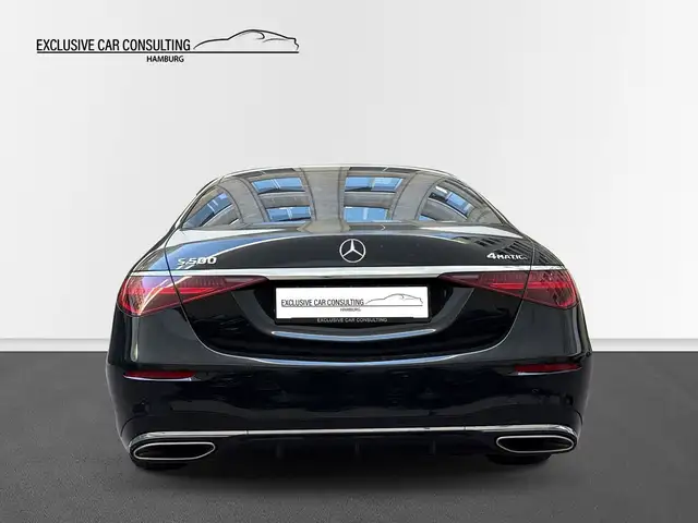 Mercedes-Benz S 500 view 5