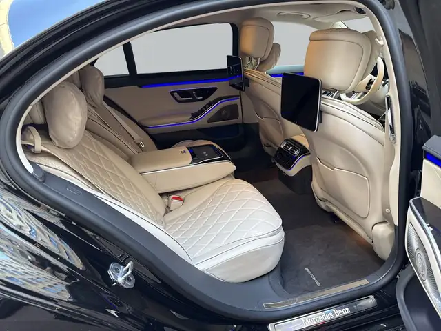 Mercedes-Benz S 500 view 11