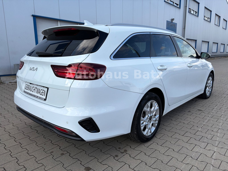 Kia Ceed SW / cee'd SW SHZ*LHZ*LED*Carplay — photo 11