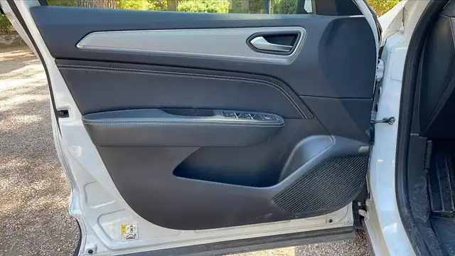Renault Arkana view 7