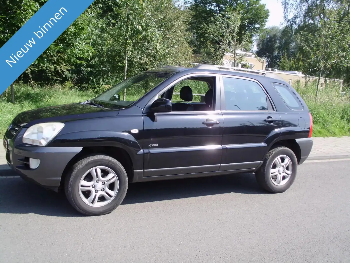 Kia Sportage 2.0 MET AIRCO Zwart - 1