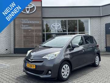 1.3 VVT-i ASPIRATION AUTOMAAT TREKHAAK PANO-DAK CA