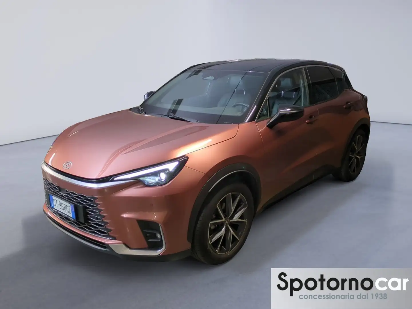 Lexus LBX LBX Hybrid Cool - 1