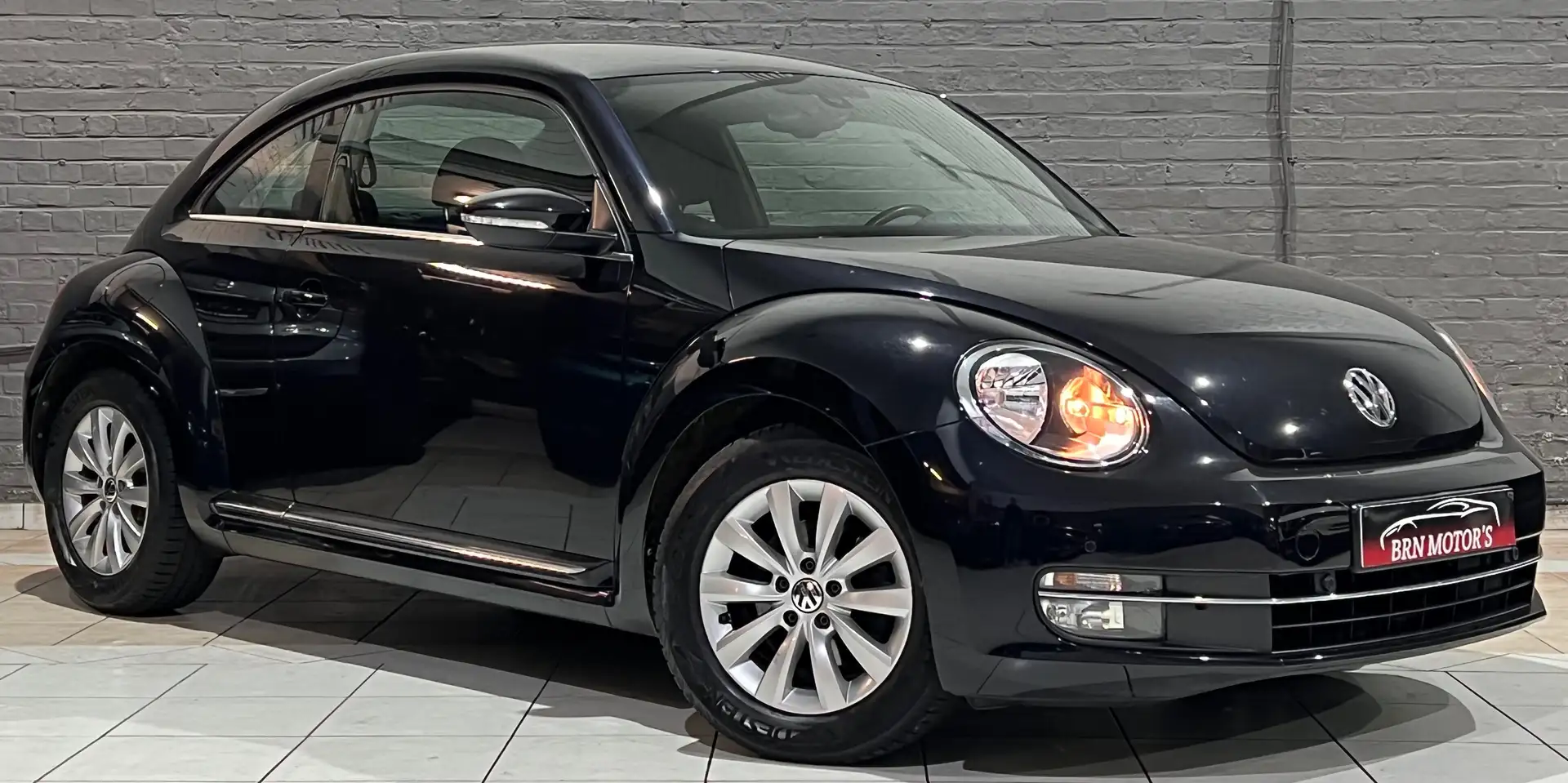 Volkswagen Beetle 1.2 TSI BMT Zwart - 1