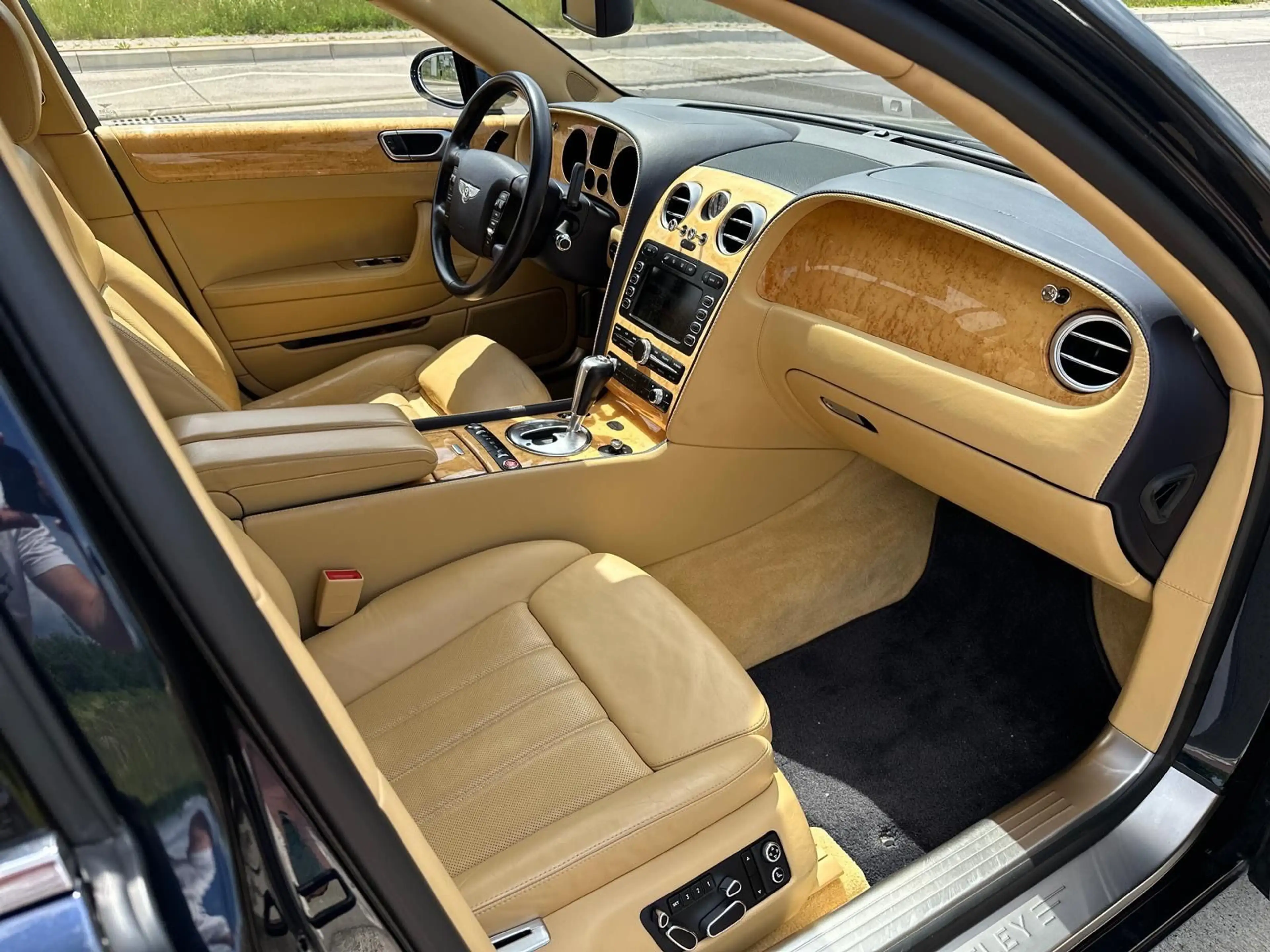 Bentley Flying Spur 4 x Massage 4 x Sitzeblüftung Top — photo 8