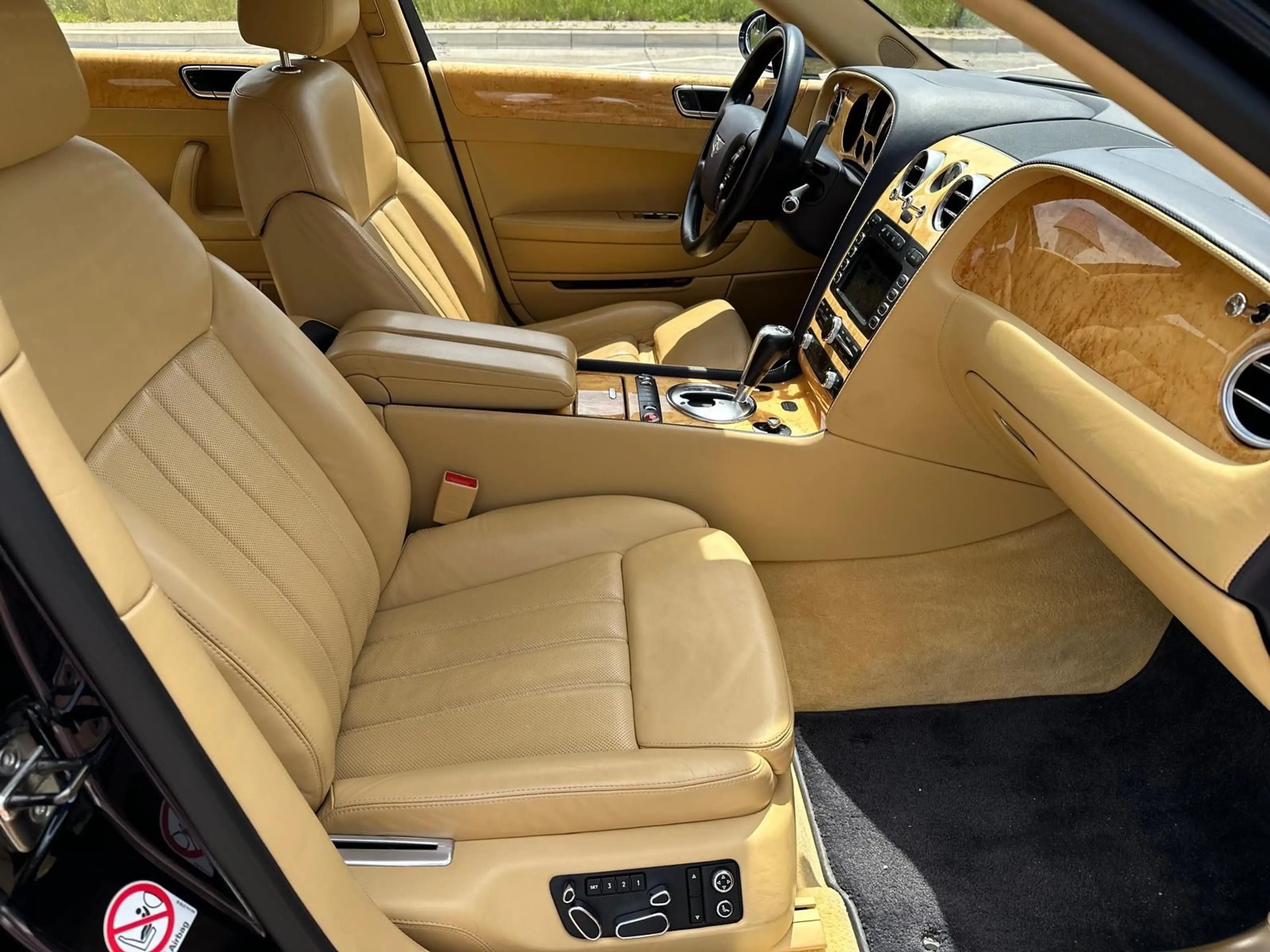 Bentley Flying Spur 4 x Massage 4 x Sitzeblüftung Top — photo 10