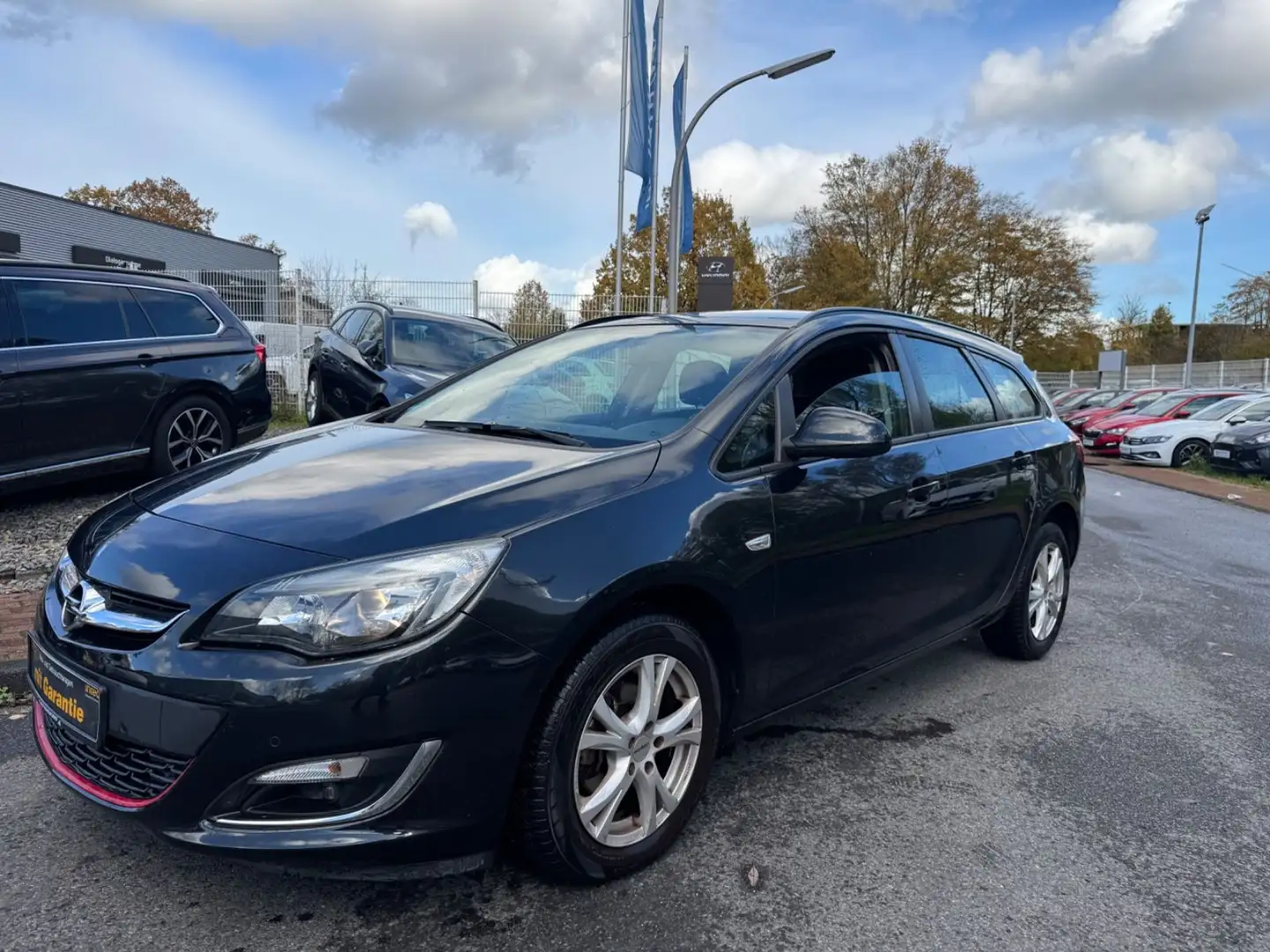 Opel Astra TURBO EDITION/2.HD/KLIMA/ALU/PDC/70TKM/SERV.-NEU Schwarz - 1