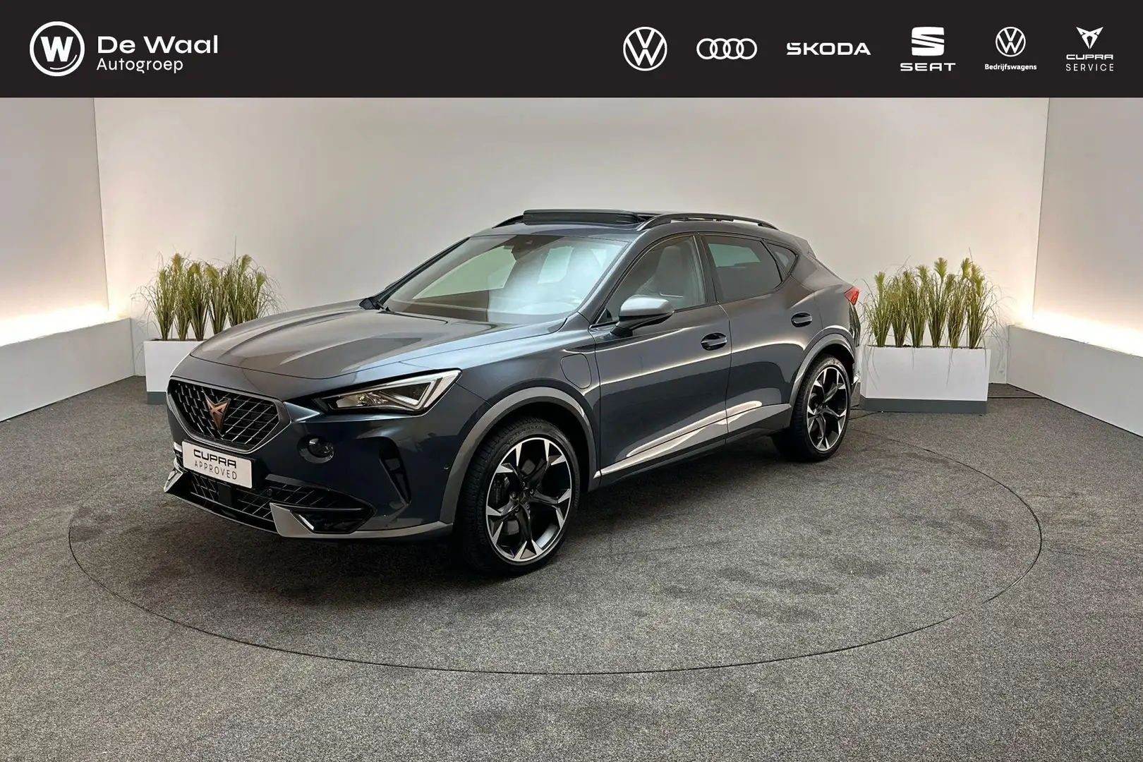 CUPRA Formentor 1.4 245pk DSG e-Hybrid VZ Copper Edition | Panoram Grijs - 1
