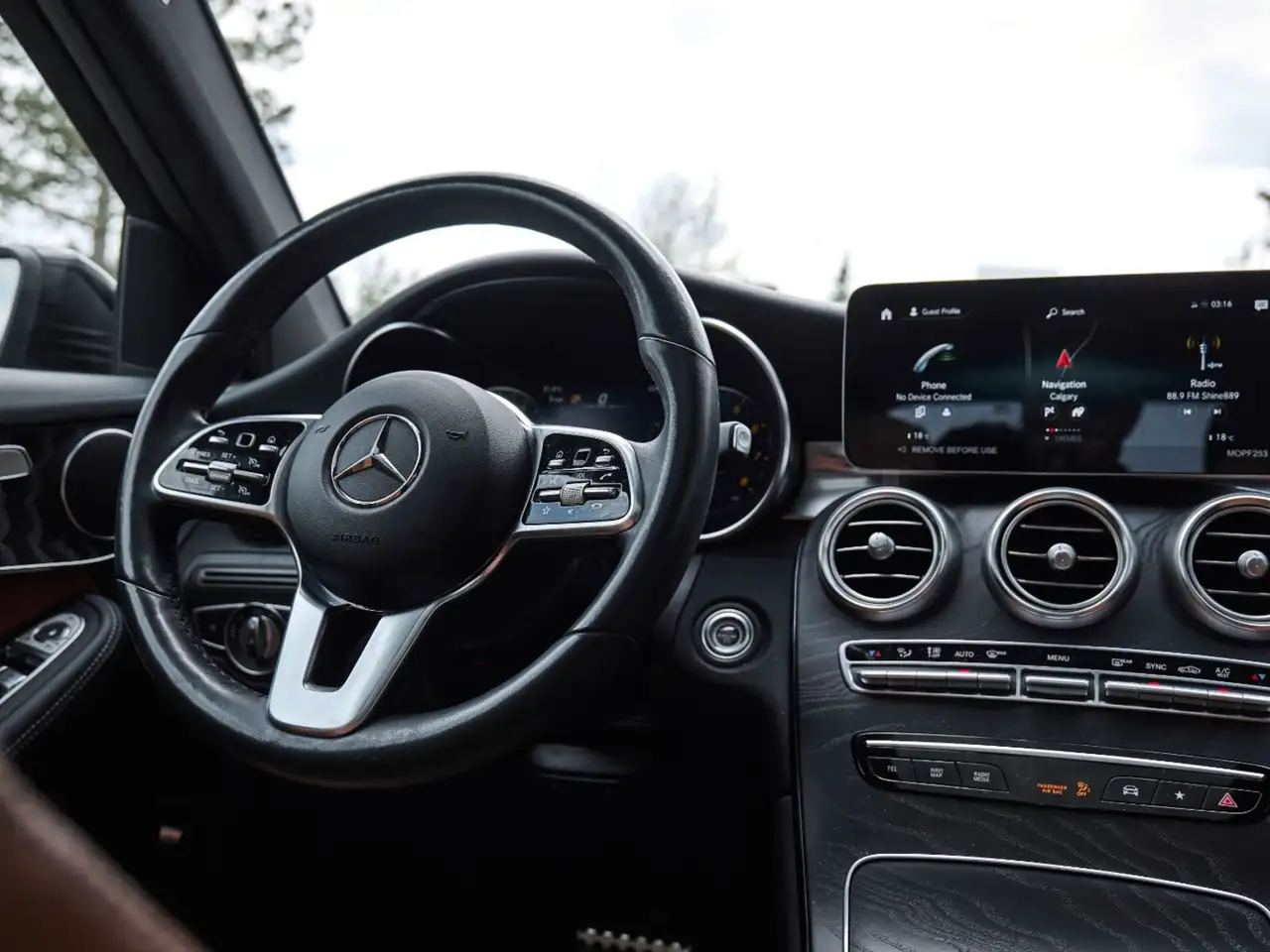 Mercedes-Benz GLC photo Mercedes-Benz GLC