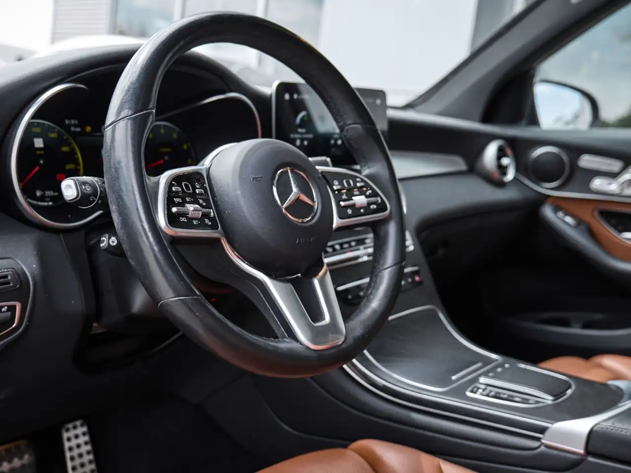 Mercedes-Benz GLC photo Mercedes-Benz GLC