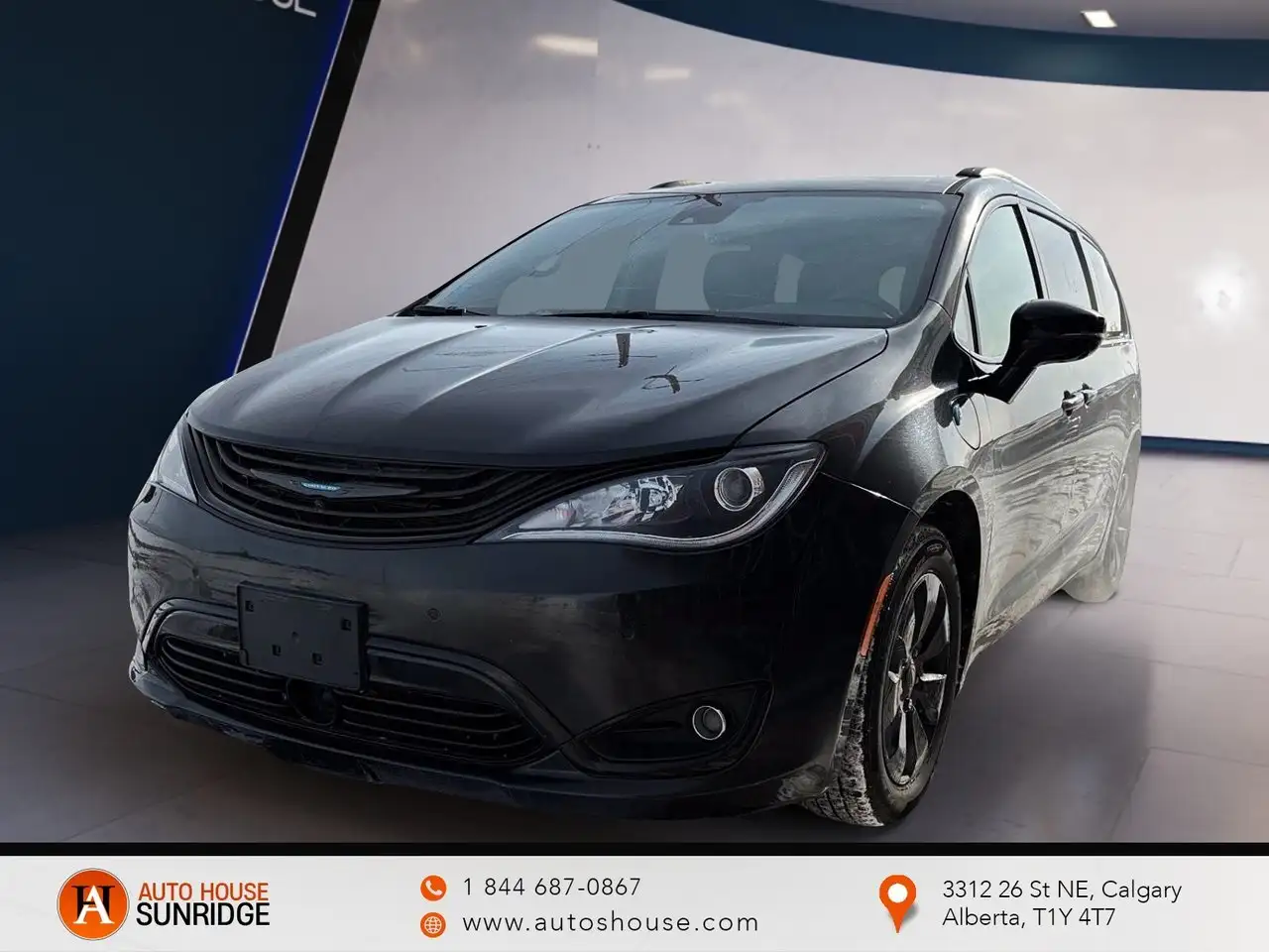 Chrysler Pacifica снимка Chrysler Pacifica