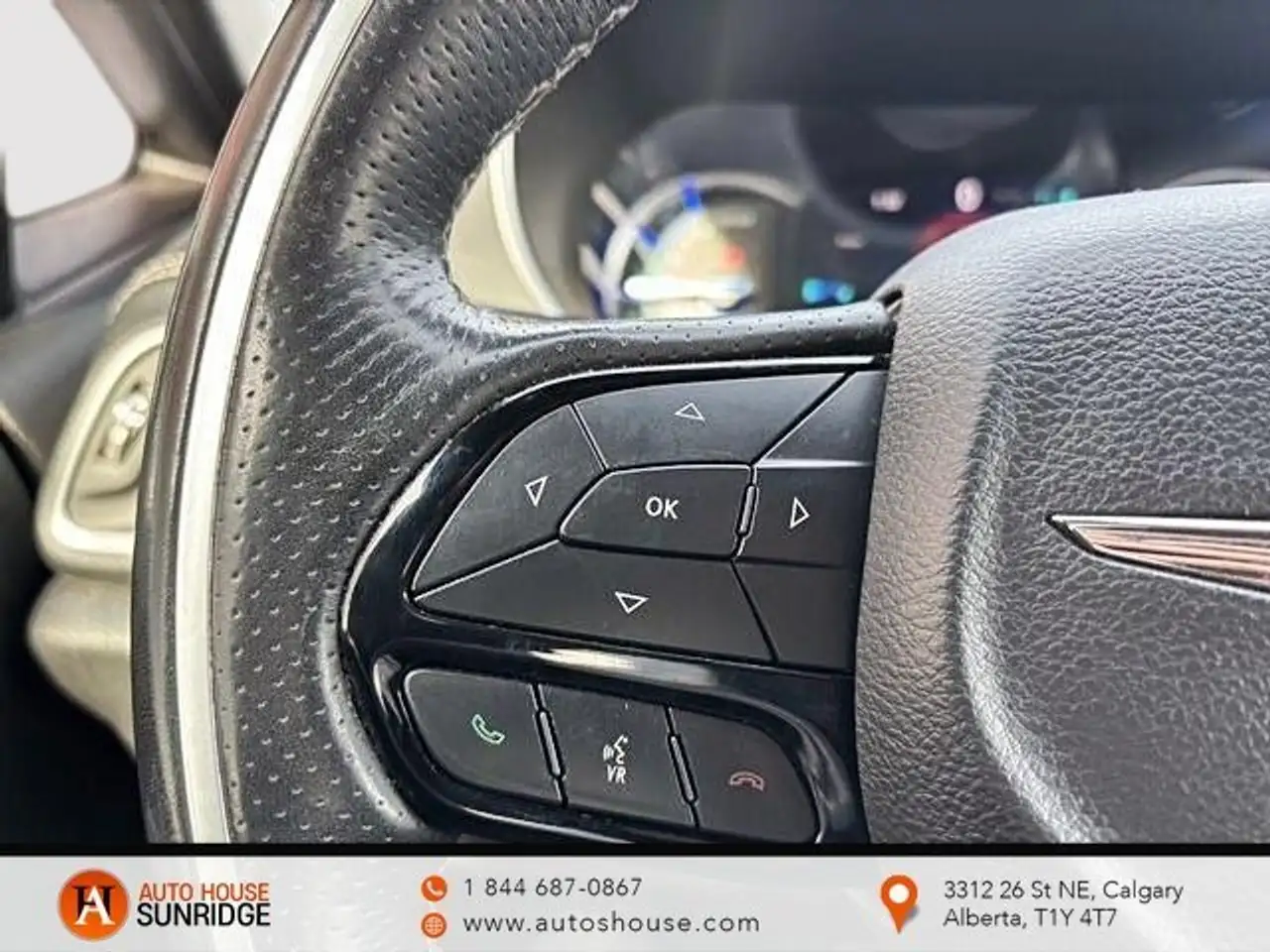 Chrysler Pacifica снимка Chrysler Pacifica