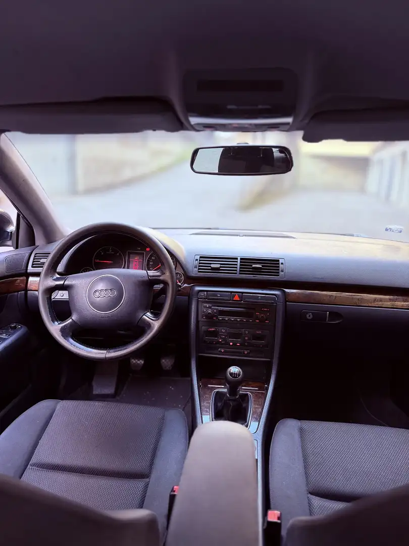 Audi A4 Avant 1.9 tdi 130cv - 1
