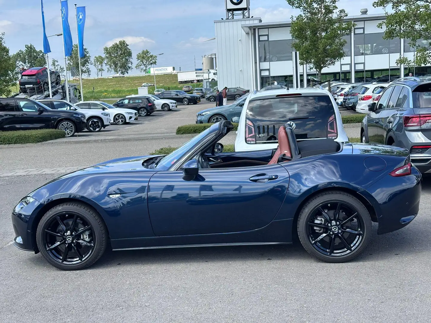 Mazda MX-5 2.0 SkyActiv-G 184 Sportive | Camera | Leder | Bos Bleu - 2