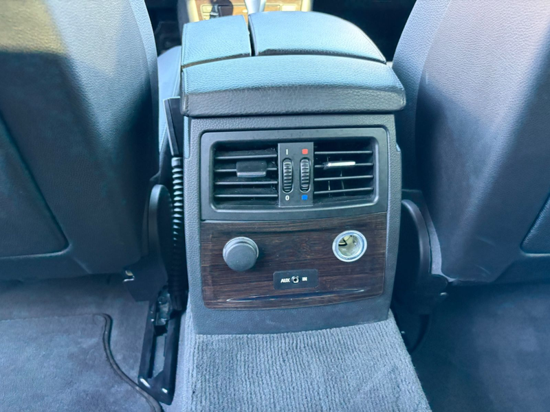 BMW 525 i Limousine — photo 11
