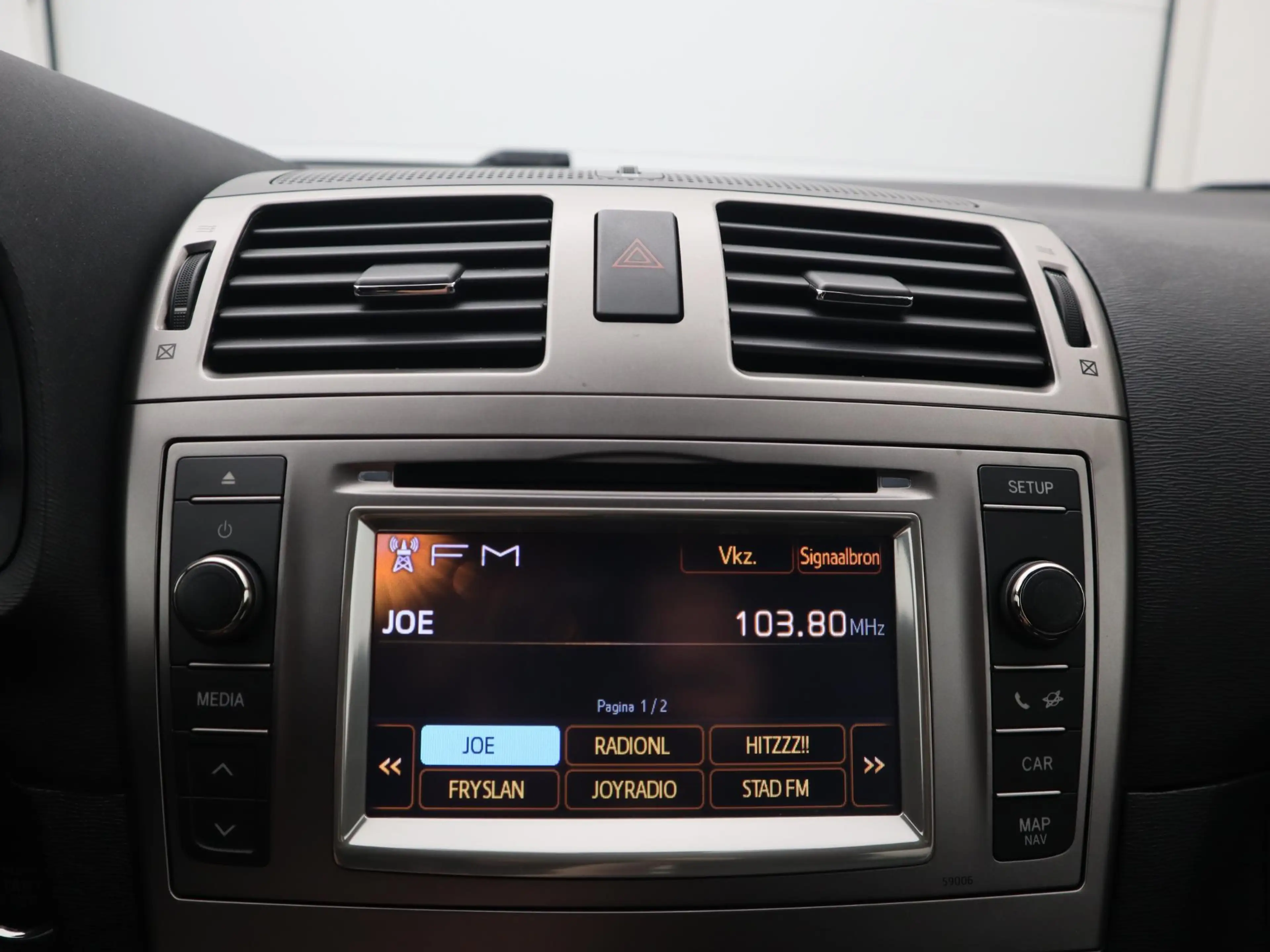 Toyota Avensis Wagon 2.0 D-4D Dynamic Business TREKHAAK / CAMERA — photo 21
