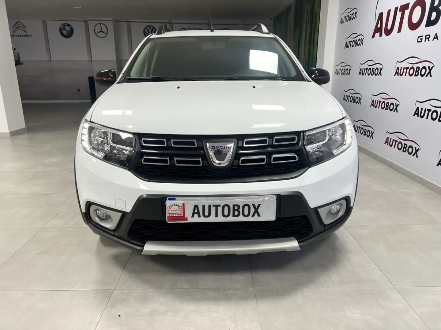 Dacia Sandero 1.5 Blue dCi Serie Limitada Xplore 70kW Blanco - 2