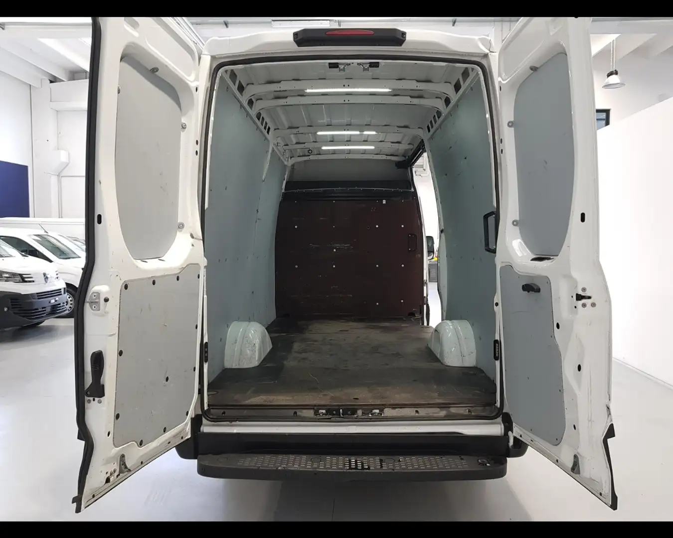Iveco Daily 35 S14 A8 V LH3 3520 E6 Blanc - 2