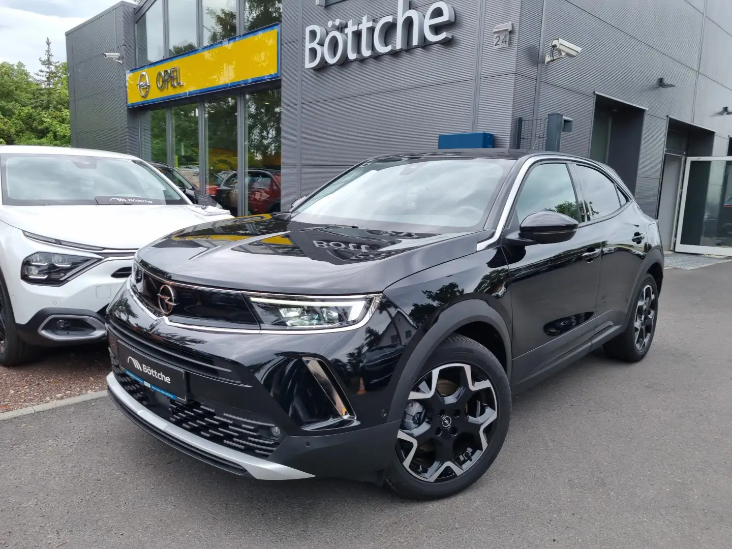 Opel Mokka e Ultimate Matrix/Navi/SHZ/PDC/180°Kamera Schwarz - 2