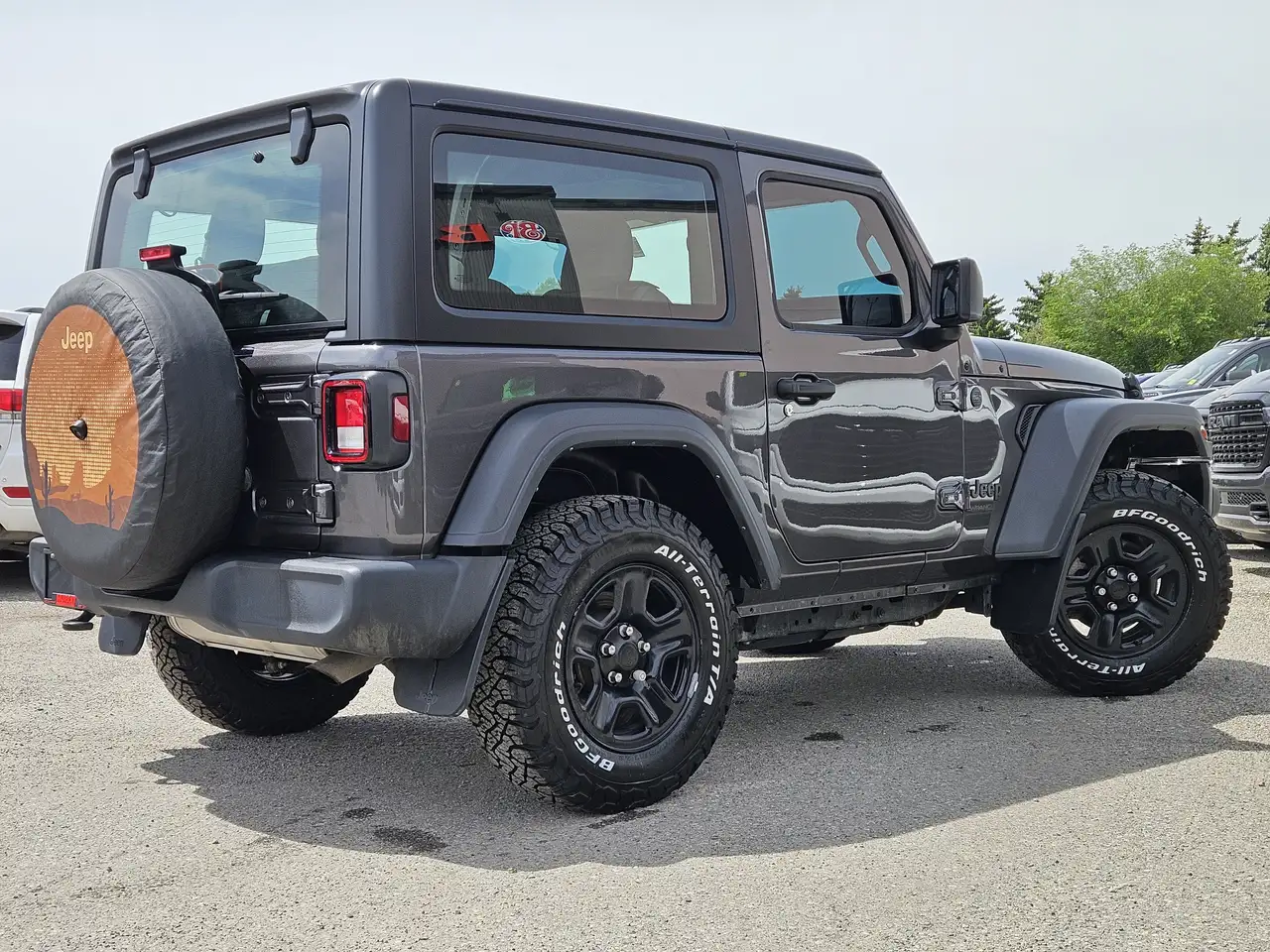 Jeep Wrangler снимка Jeep Wrangler