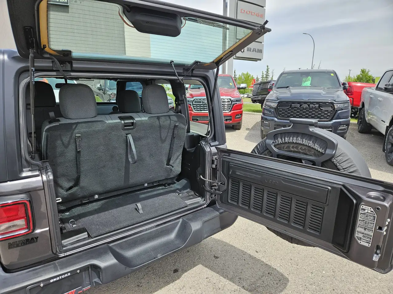 Jeep Wrangler снимка Jeep Wrangler