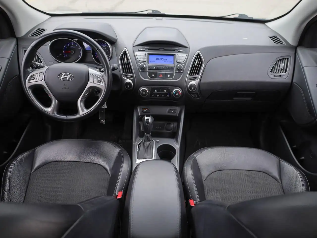 Hyundai TUCSON снимка Hyundai TUCSON