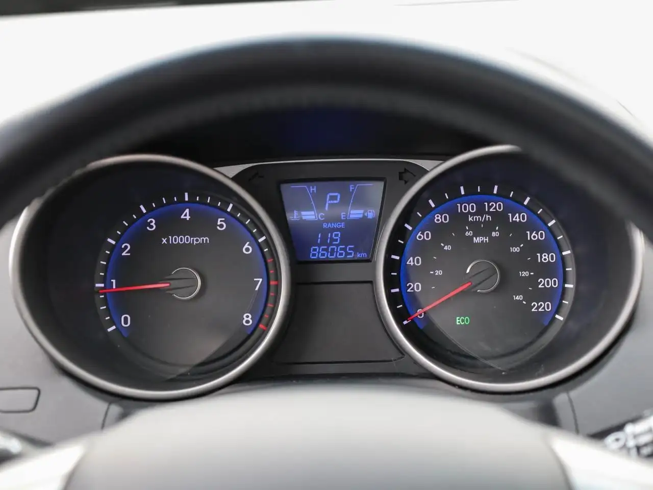 Hyundai TUCSON снимка Hyundai TUCSON