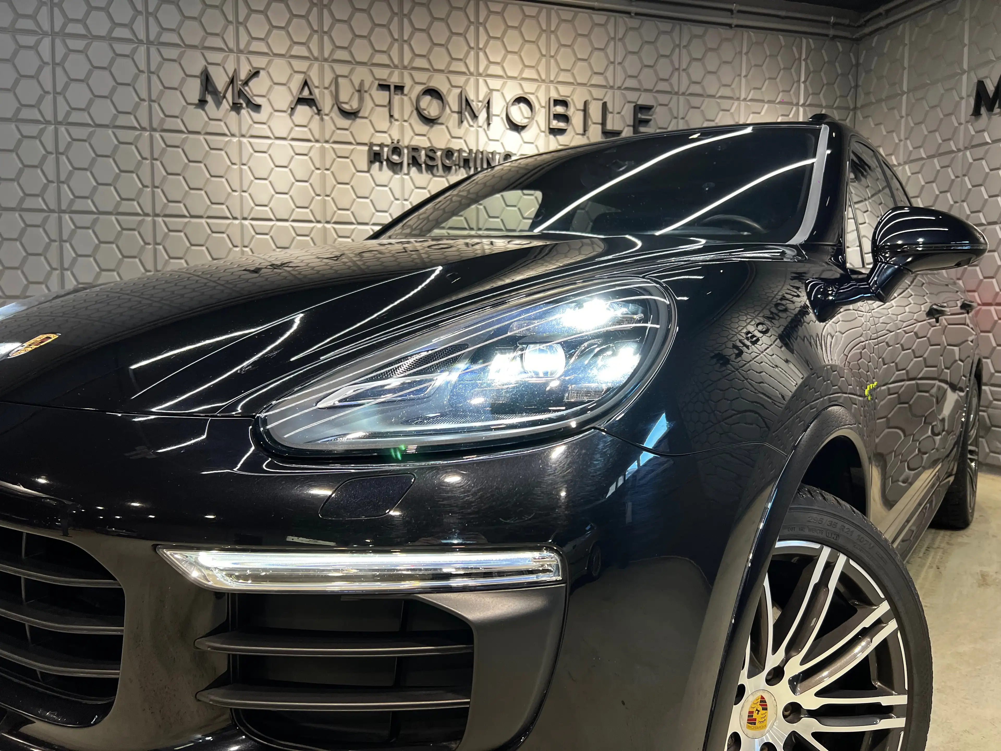Porsche Cayenne S E-Hybrid Platinum Edition*360*BOSE*PANO/SCHIEBE* — photo 2