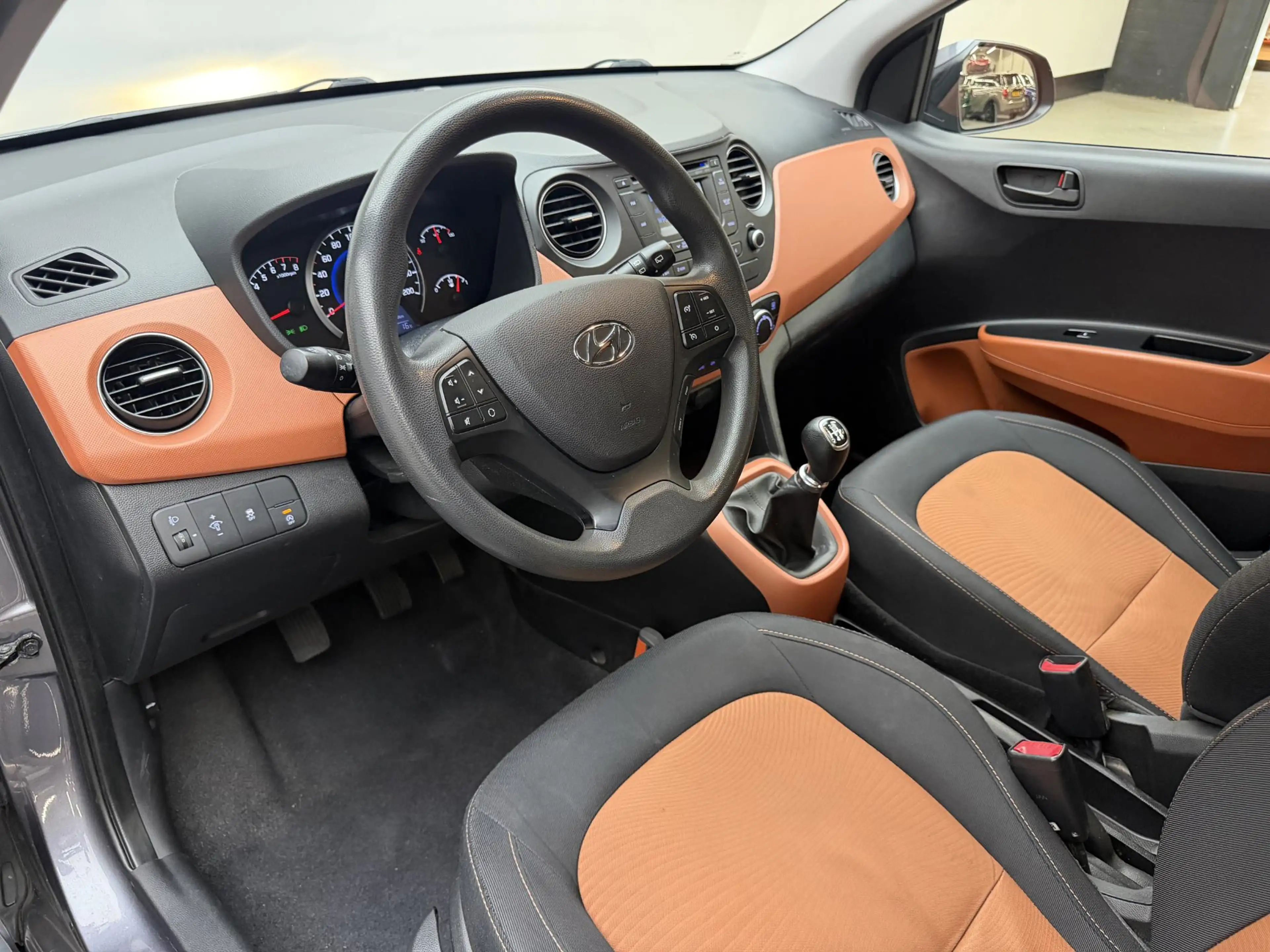 Hyundai i10 1.0i i-Motion Comfort | Cruise | Clima | Zeer zuin — photo 3