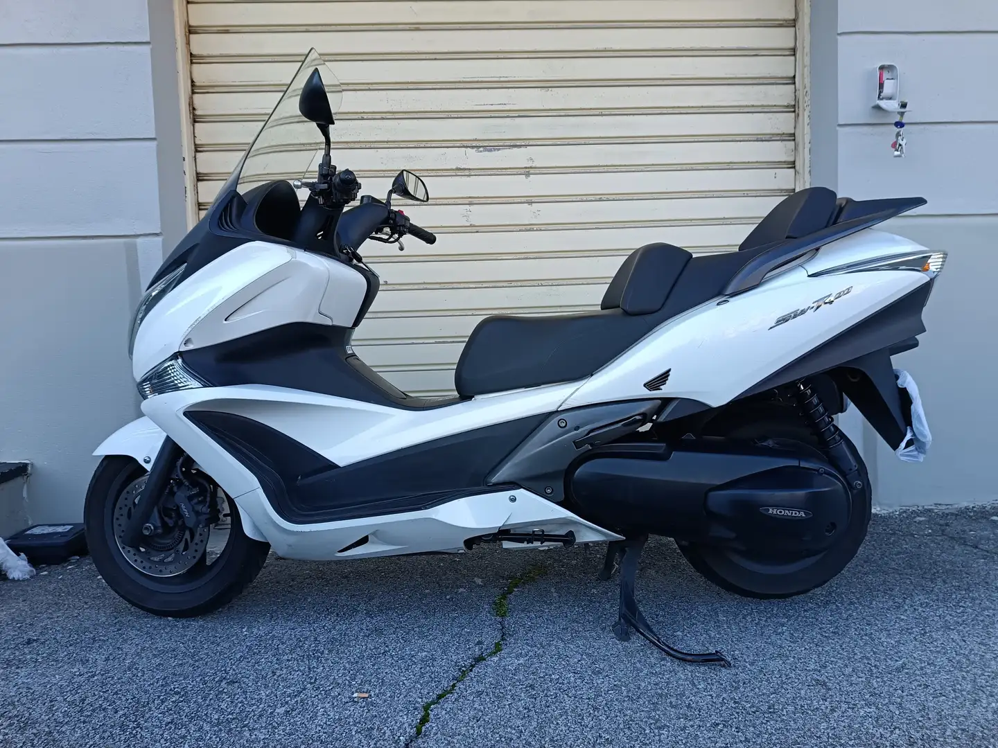 Honda SW-T 400 Abs Alb - 1