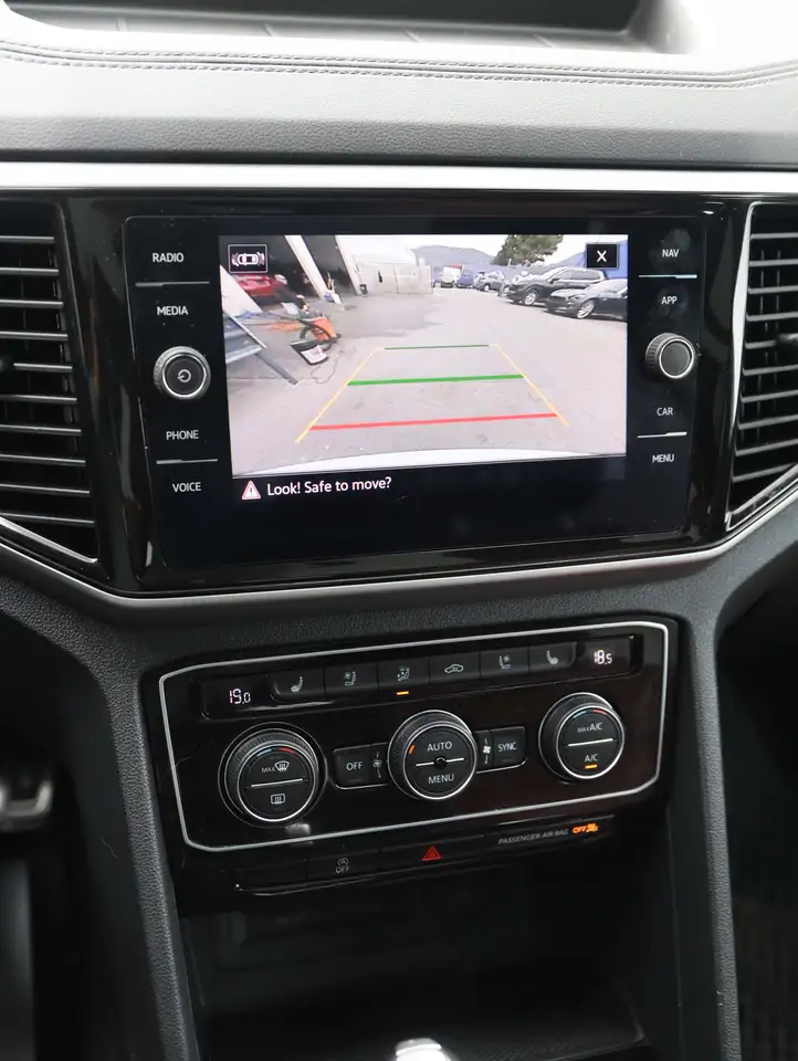 Volkswagen Atlas снимка Volkswagen Atlas