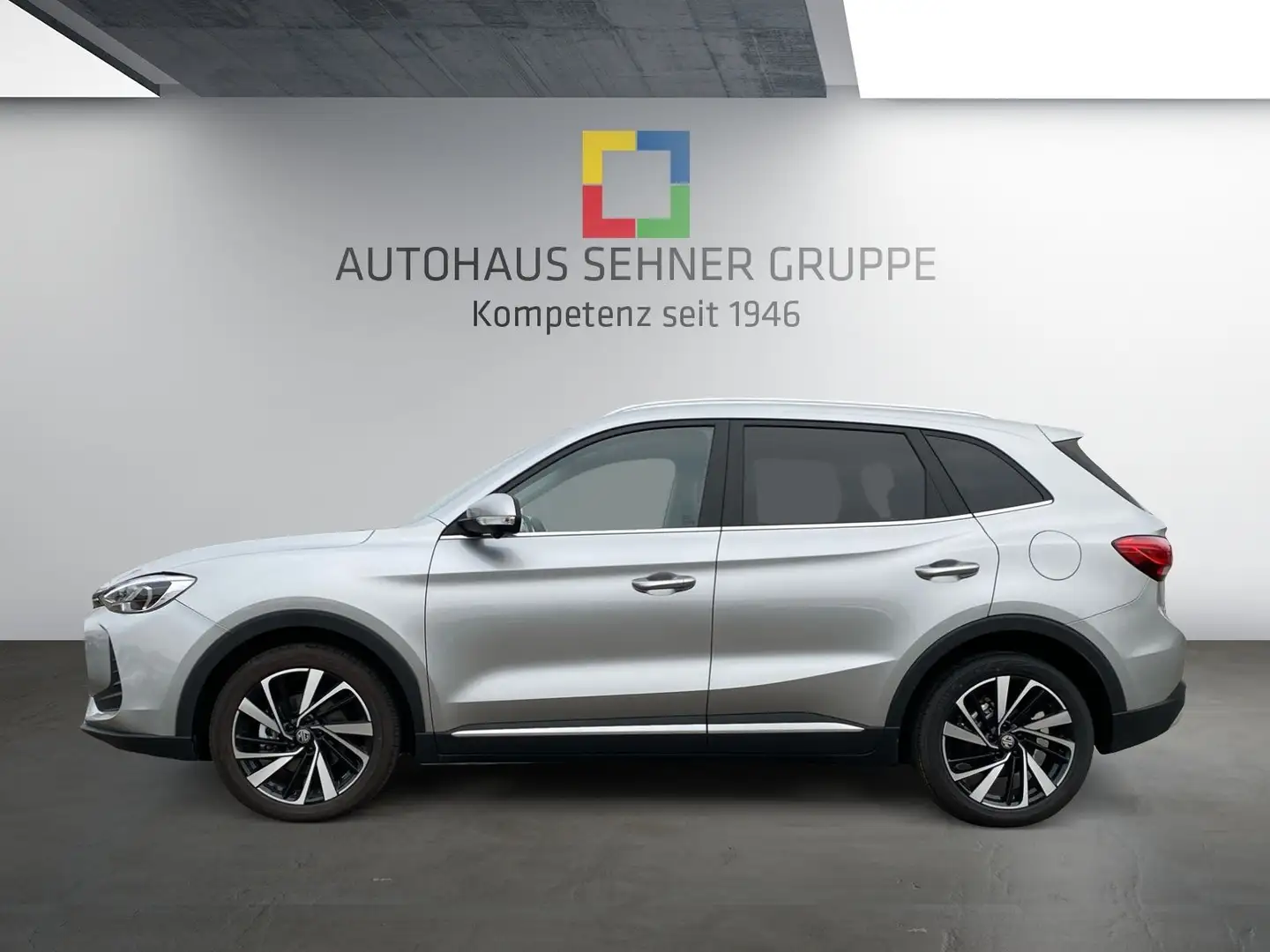 MG ZS HEV LUX MY24 +Navi+Shz+360° Silber - 2