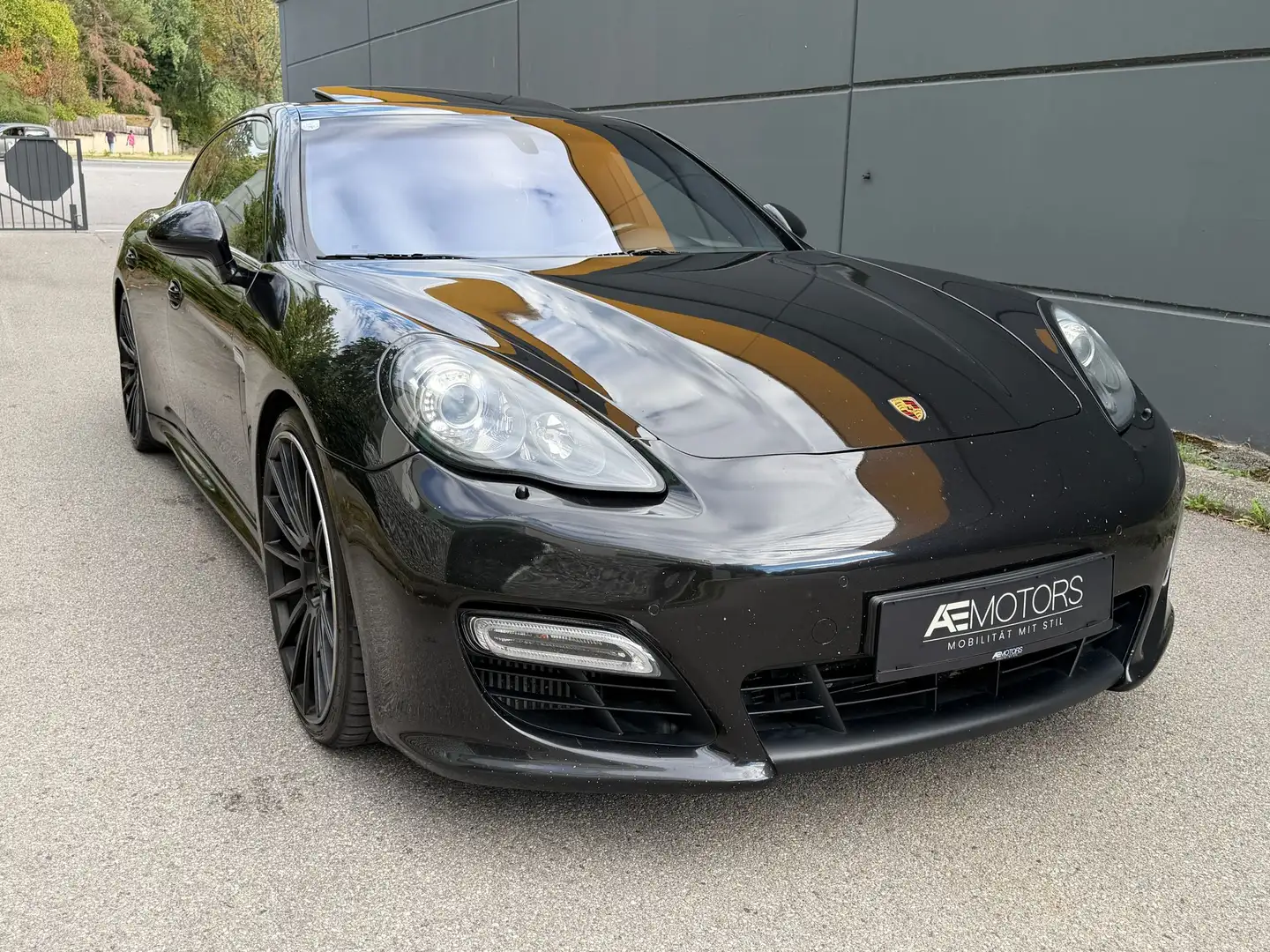 Porsche Panamera // Turbo S //MEGA-VOLL//KREDIT/GARANTIE// Schwarz - 2
