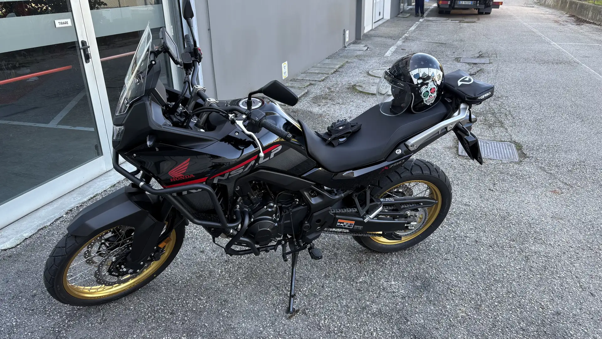 Honda XL 750 Transalp Adventure Pack - pedane confort - presa 12v - 1