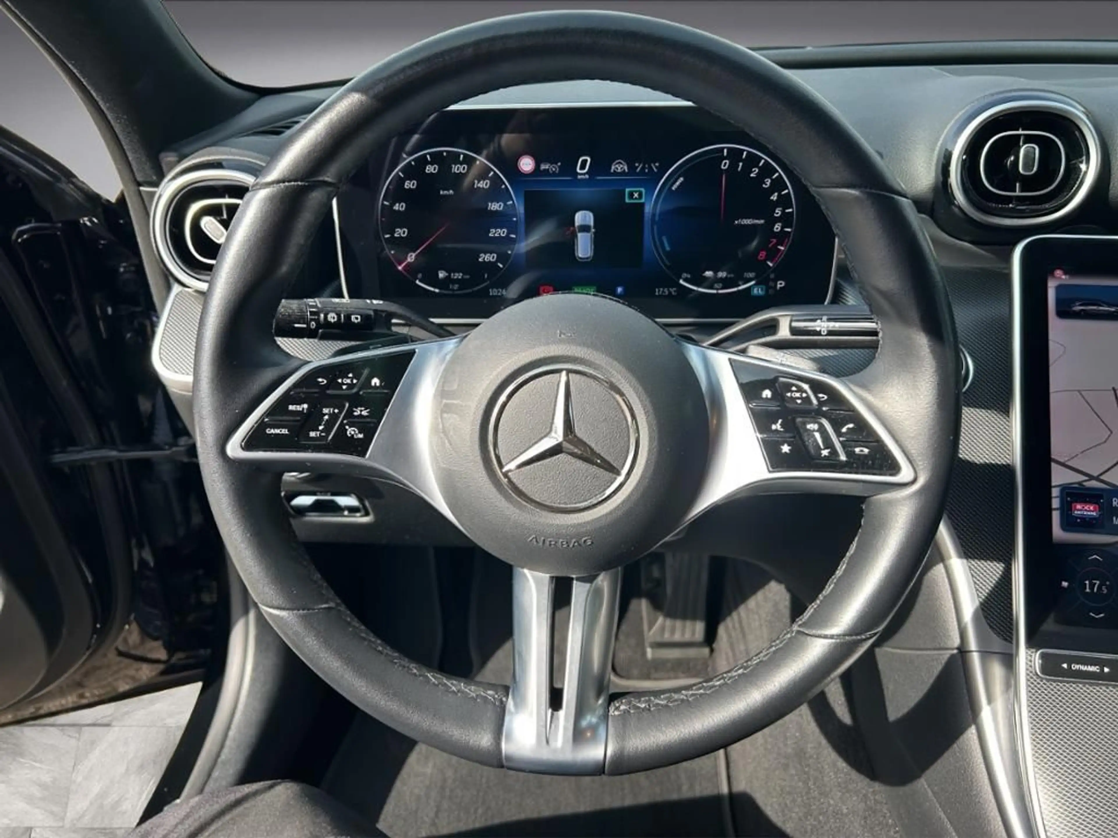 Mercedes-Benz C 300 e T *AHK*DISTRONIC*360°*LED* — photo 5