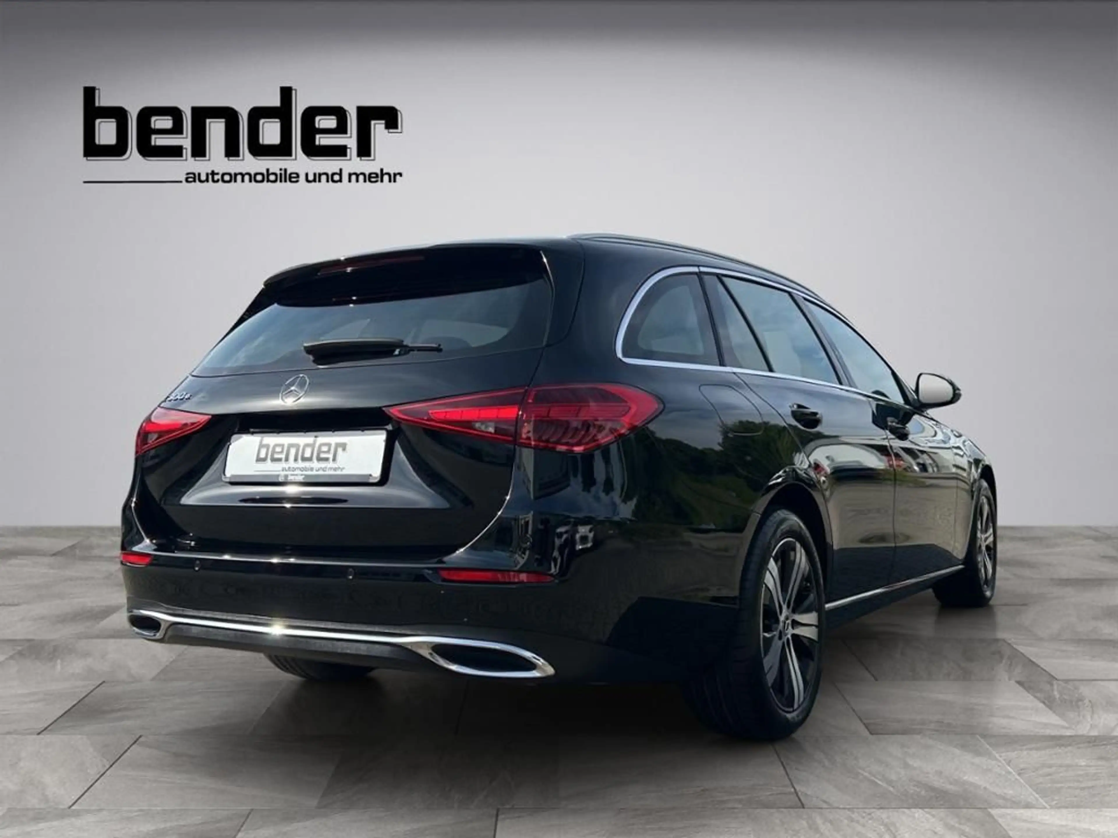Mercedes-Benz C 300 e T *AHK*DISTRONIC*360°*LED* — photo 3