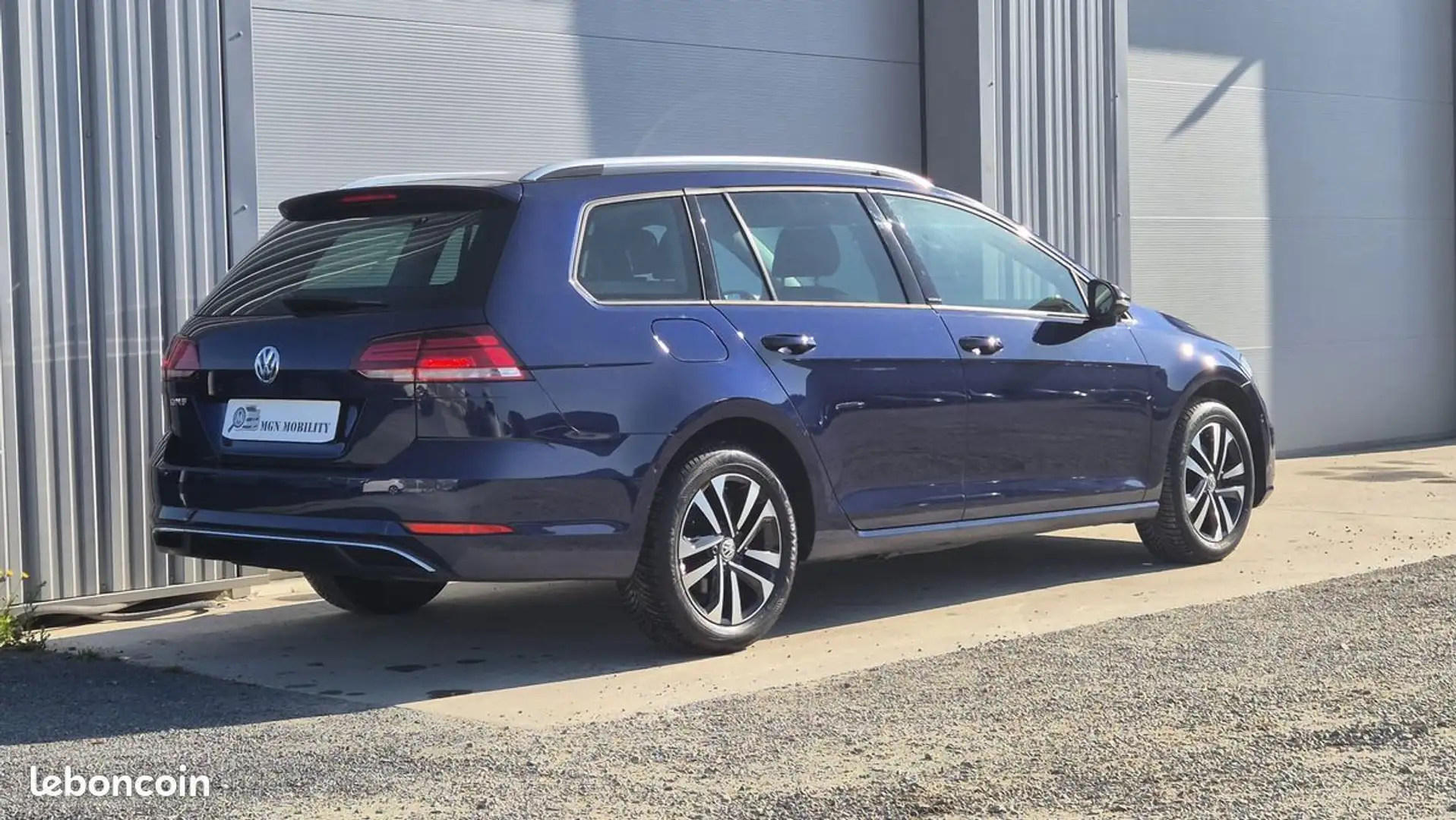 Volkswagen Golf SW IQ Drive TSI 115 Blauw - 2