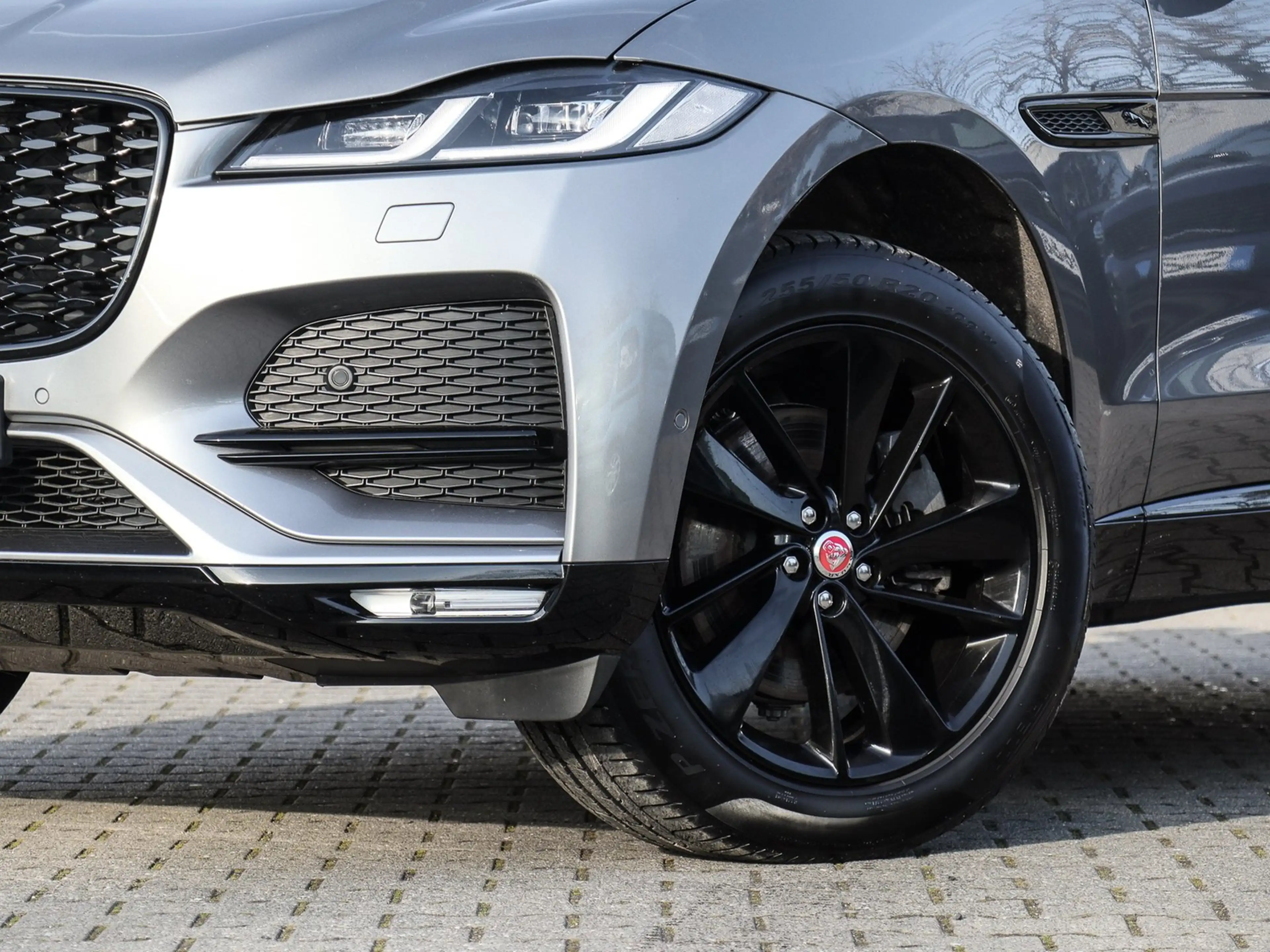 Jaguar F-Pace D200 S AWD Schiebedach, el. AHK, 12,3" TFT Inst... — photo 5