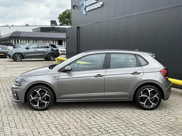 Volkswagen Polo view 8