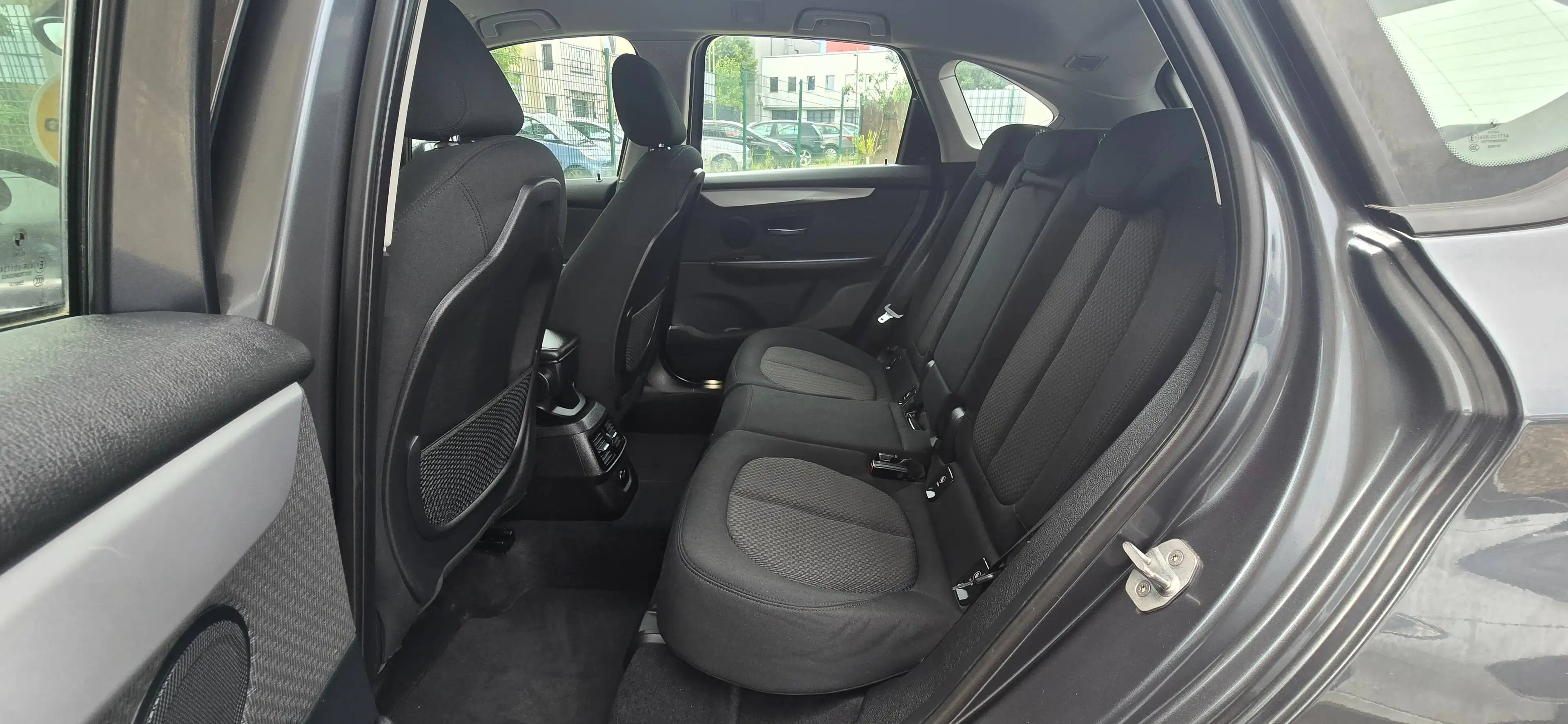BMW 218 218 i Advantage — photo 12