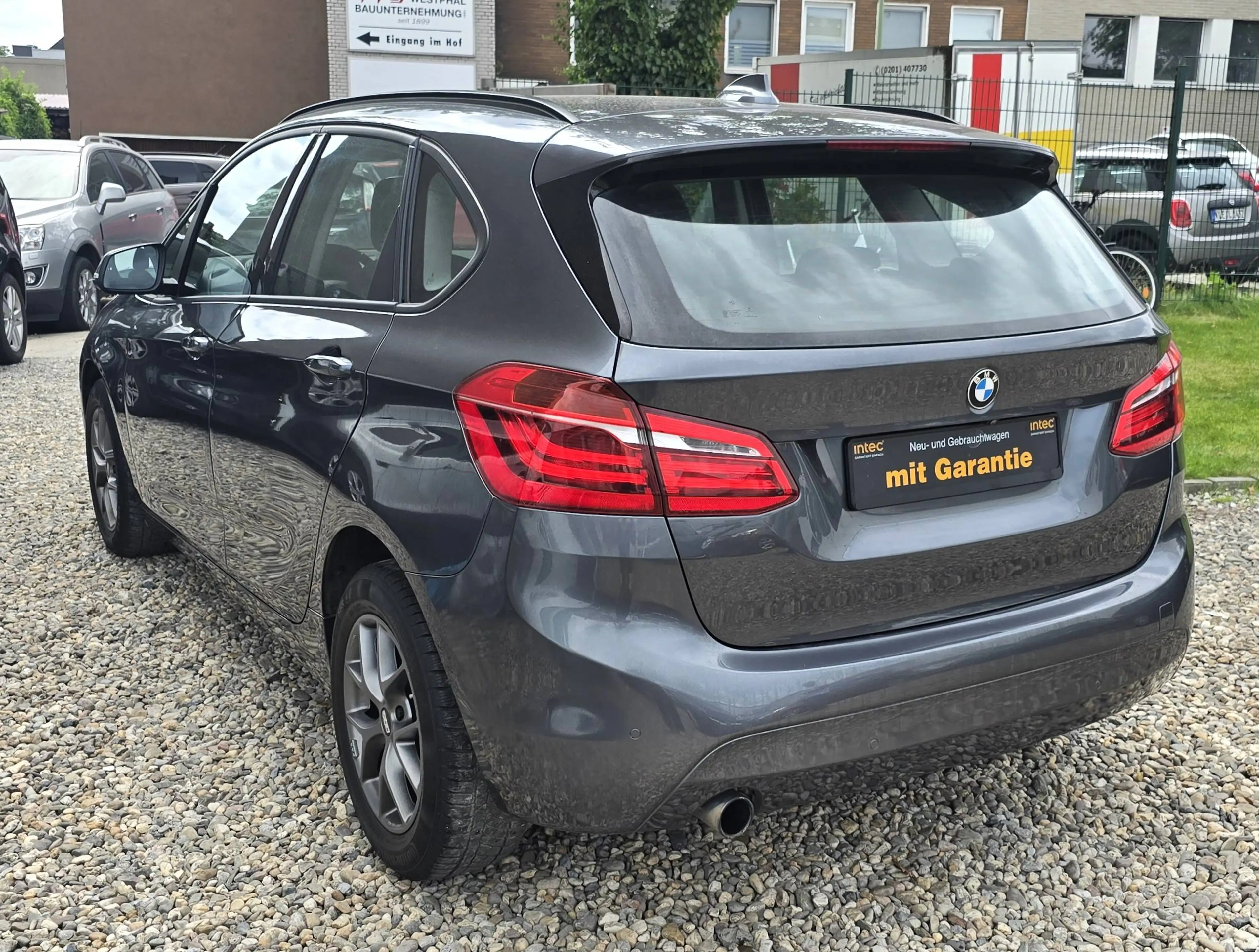BMW 218 218 i Advantage — photo 9